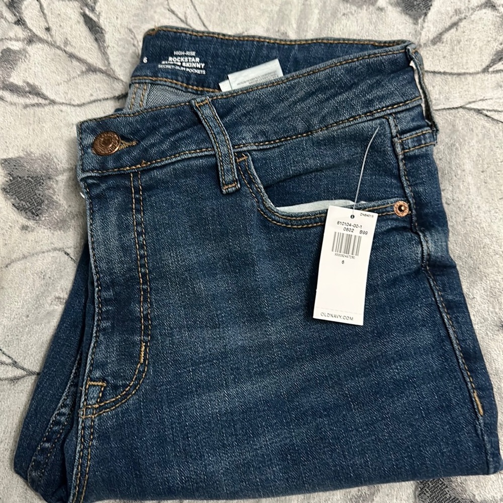 Women’s Old Navy High Rise Rockstar Super Skinny Jeans